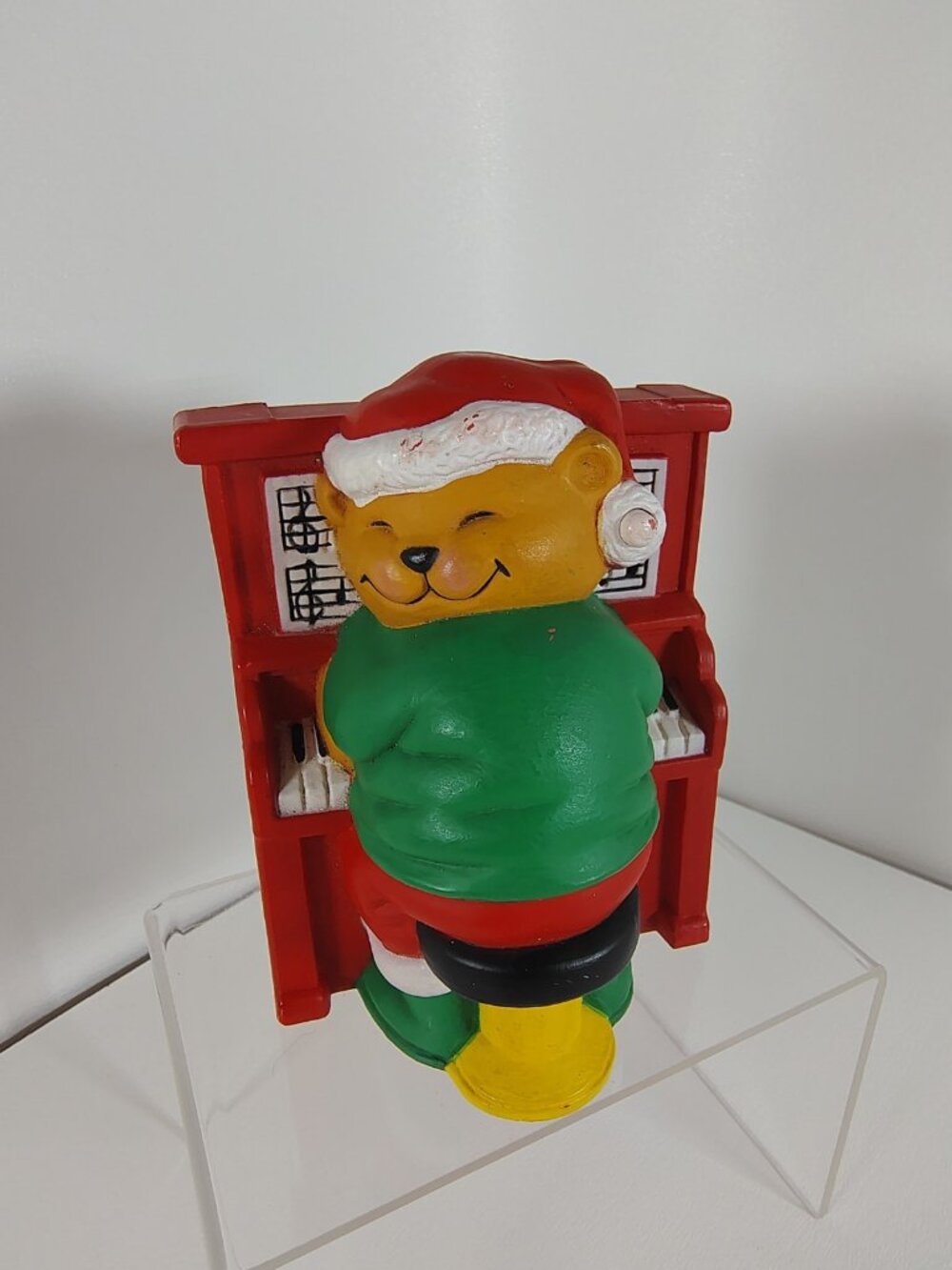 Vintage Christmas 1992 Avon “Play It Again Mr. Keys” Piano Bear Plug-In- Works!